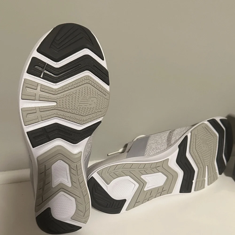 New Balance Women's Light Gray Sneakers - Picture 6 of 6